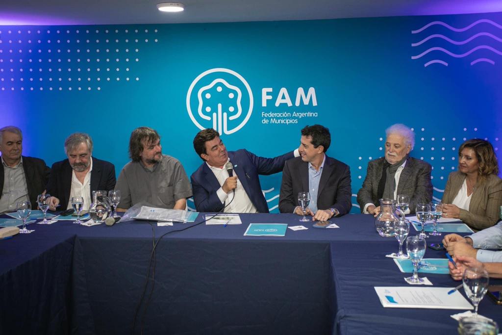 Hora de decir basta a quienes atacan a la Patria y al Pueblo argentino