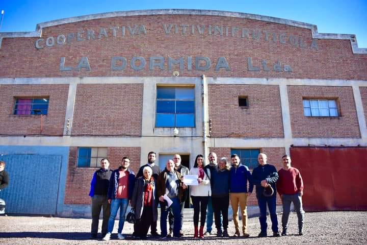 Importante aporte recibió la Coop. Vitivinifrutícola La Dormida