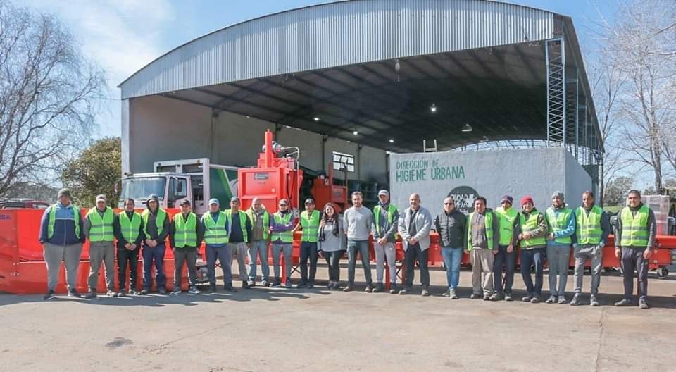 Municipio incorporó cinta transportadora y enfardadora para la planta de reciclado