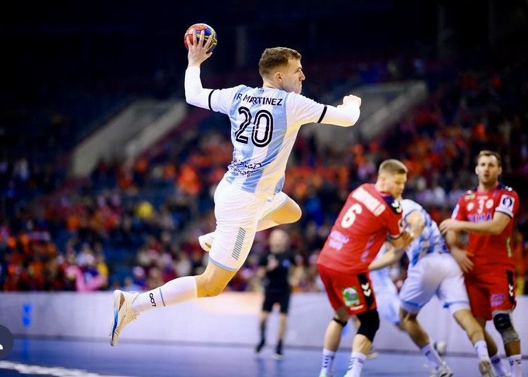 Ramiro Martínez, deporte y juventudes