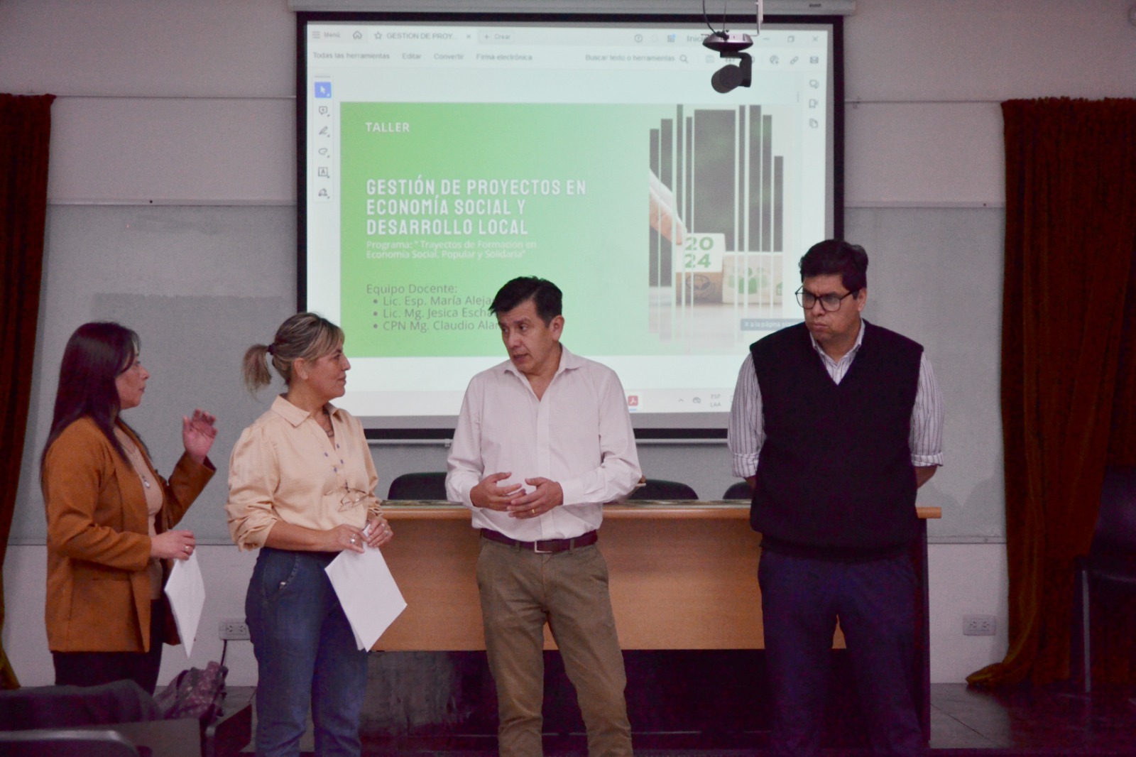 Abrió un taller de “Gestión de Proyectos de economía social y desarrollo local”