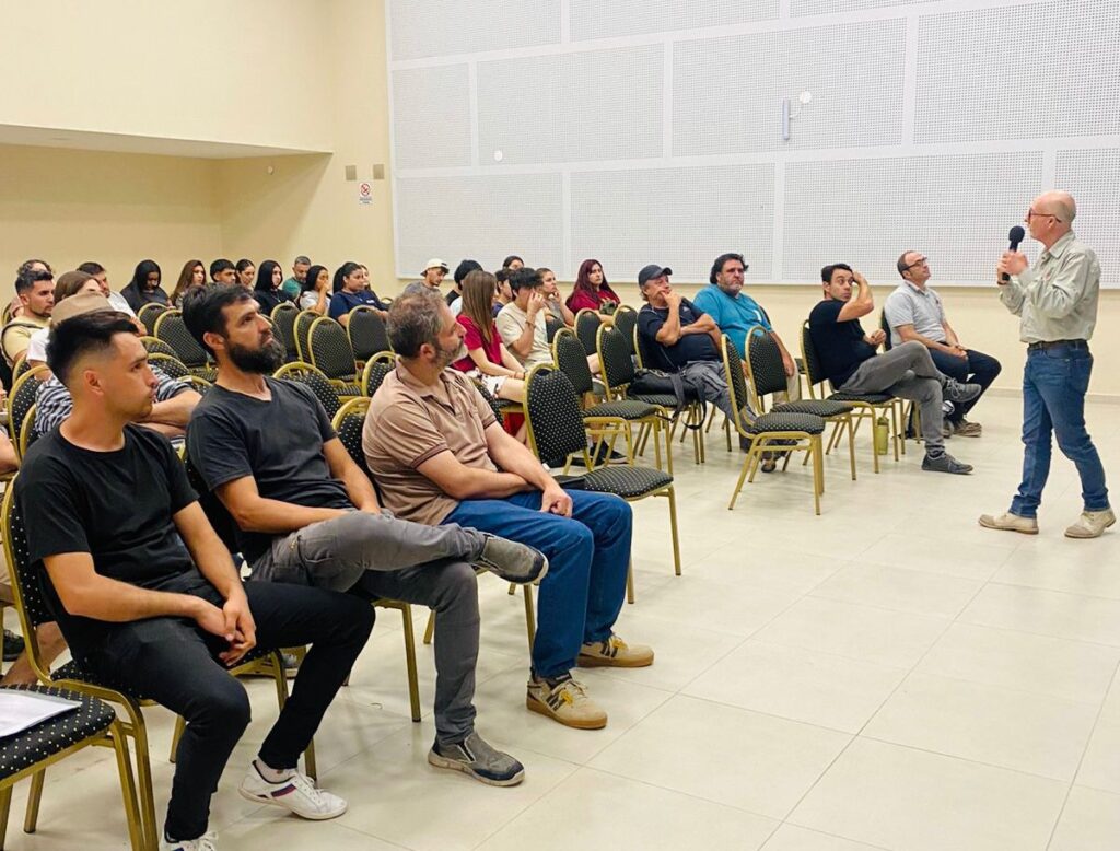 Se desarrolló el 1º Encuentro de Tomate Industria