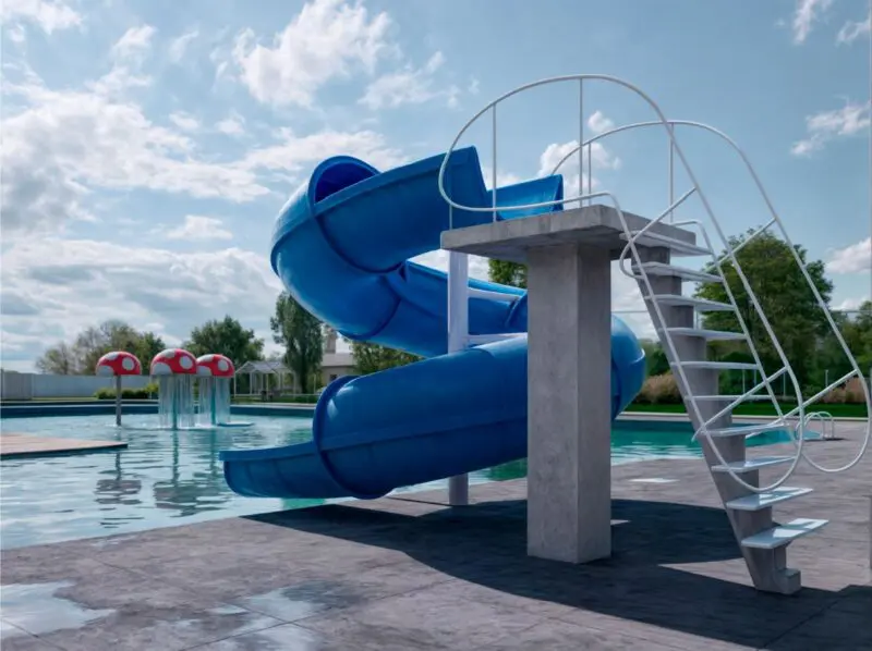 Se anunciaron obras en la pileta del Albergue Municipal