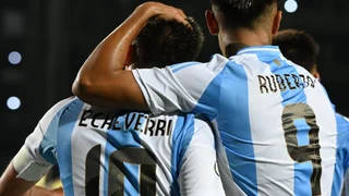 Argentina arrasa a Brasil 6-0 en su debut del Sudamericano Sub 20