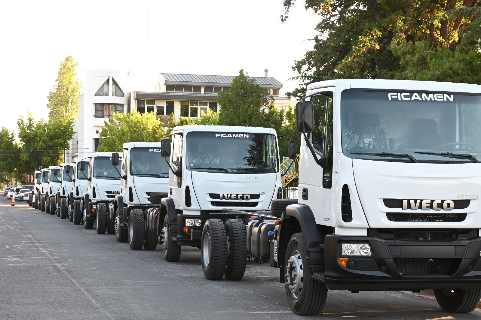 Malargüe fortalece su flota vehicular con la llegada de nueve camiones 0km