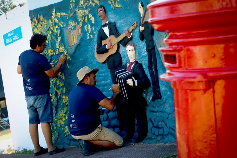 Restauración y puesta en valor del Monumento al Tango en Santa Teresita