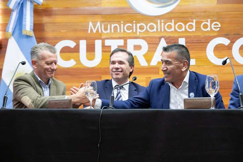 Firma de convenios para fortalecer la seguridad pública en Cutral Co