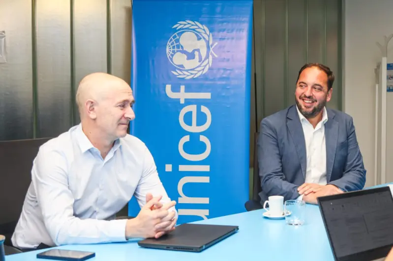 Di Nápoli conversó sobre la implementación del programa UNICEF “Municipio Unido por la Niñez” en Santa Rosa
