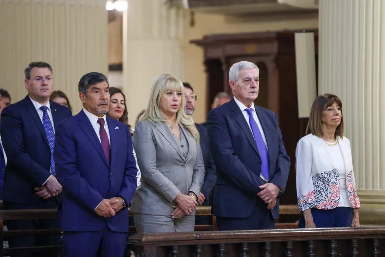 “Aquí están nuestros sueños, nuestras infancias y raíces”, destacó la intendente Chahla en la misa por el Día de la Ciudad