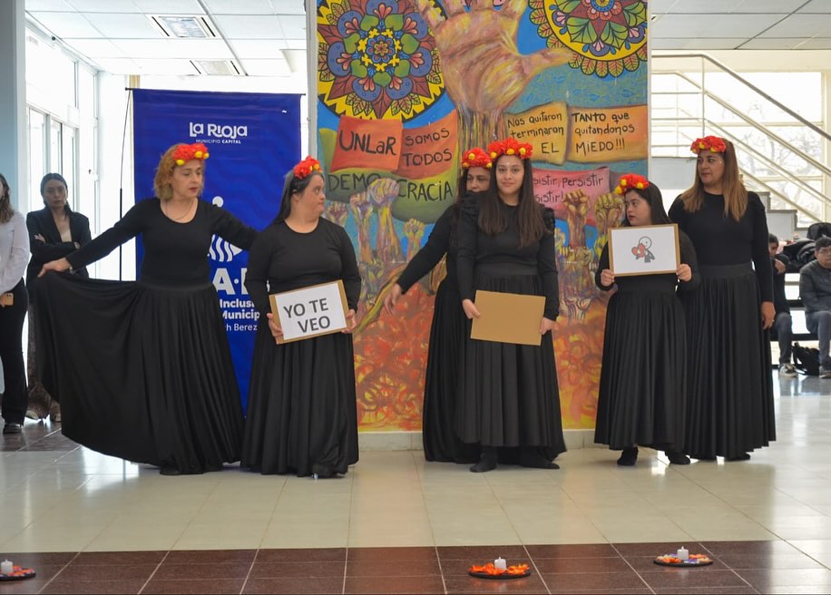 Participamos de la Expo Inclusiva 2025 en la UNLAR