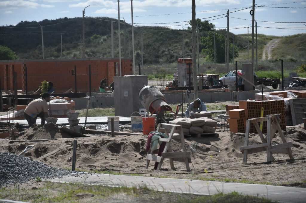 Habitar MH: cuarenta y seis familias se inscribieron en la segunda etapa del programa