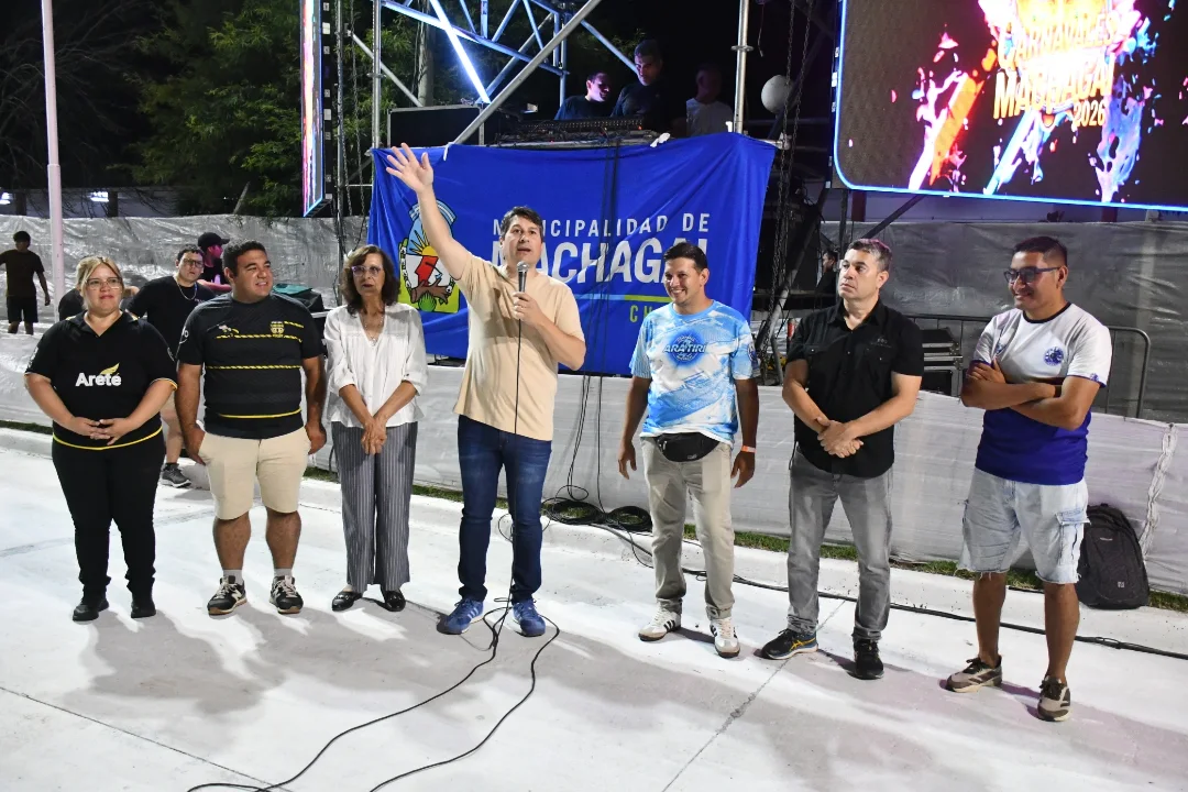 Exitosa apertura de los Carnavales 2026 en Machagai ante una multitud