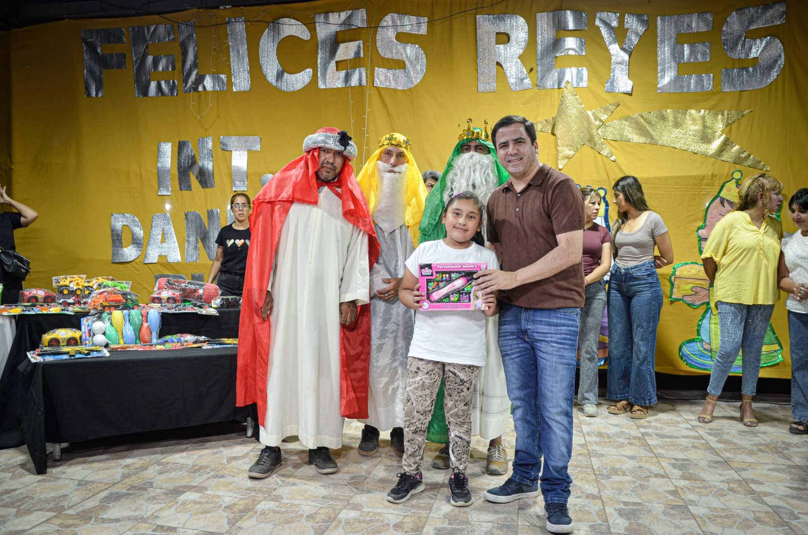 La magia de los Reyes Magos reunió a las familias de Clodomira