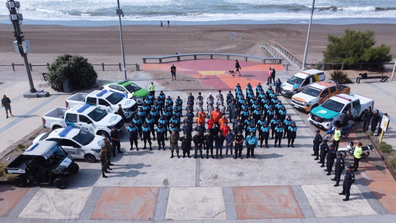 Monte Hermoso sumó más efectivos, móviles y equipamiento para la seguridad y prevención este verano