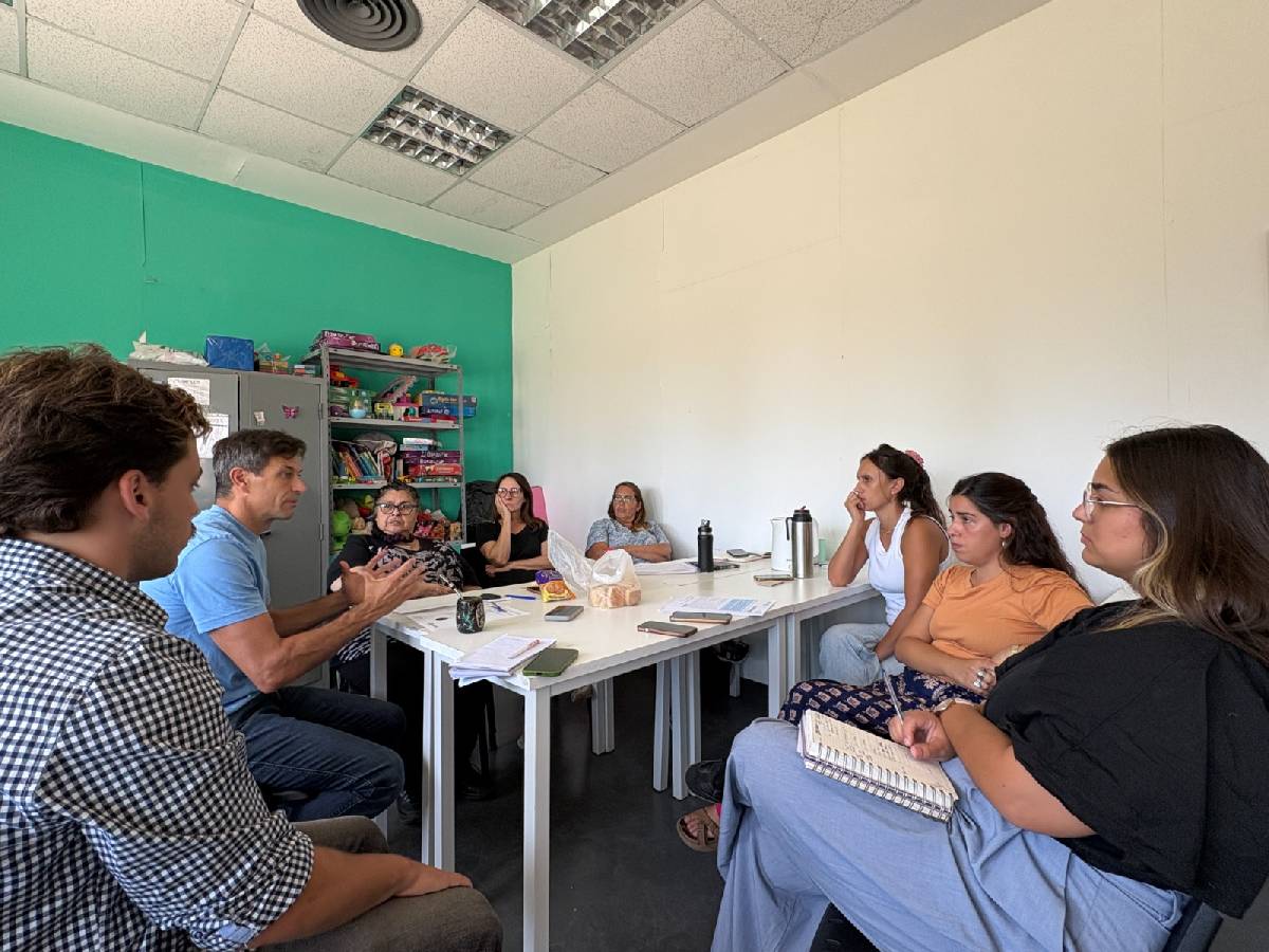 Reunión de trabajo en el CPA para fortalecer abordajes conjuntos