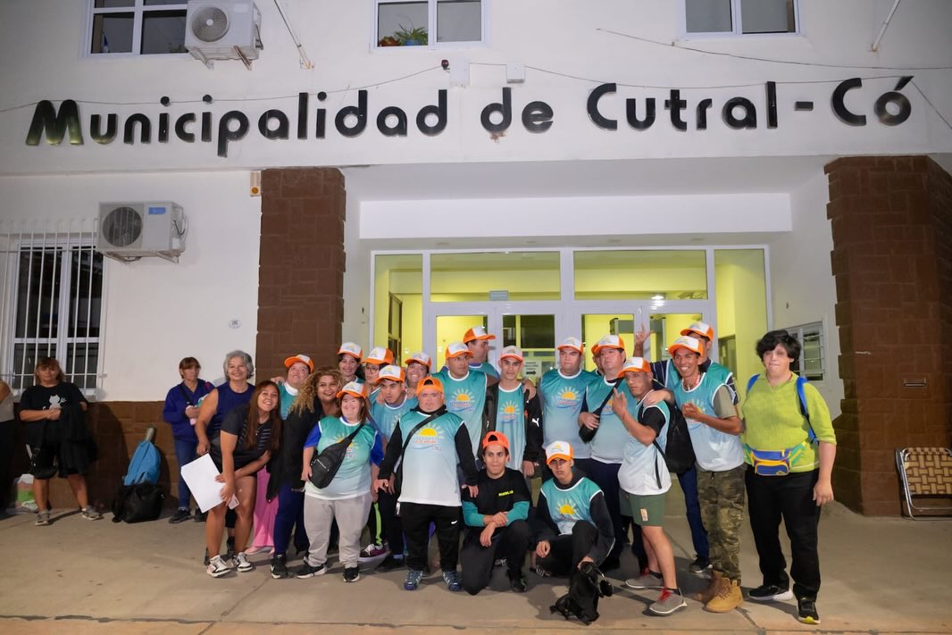 Con mucha ilusión, el Taller Esperanza rumbo a Las Grutas