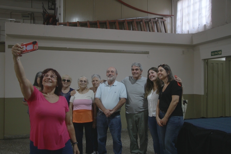 El Intendente visitó el Centro de Jubilados