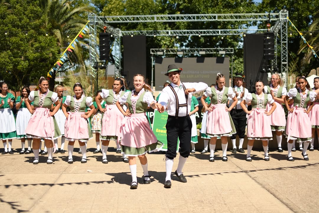 Aldea San Antonio vivió una jornada a pura tradición para celebrar sus 137 años