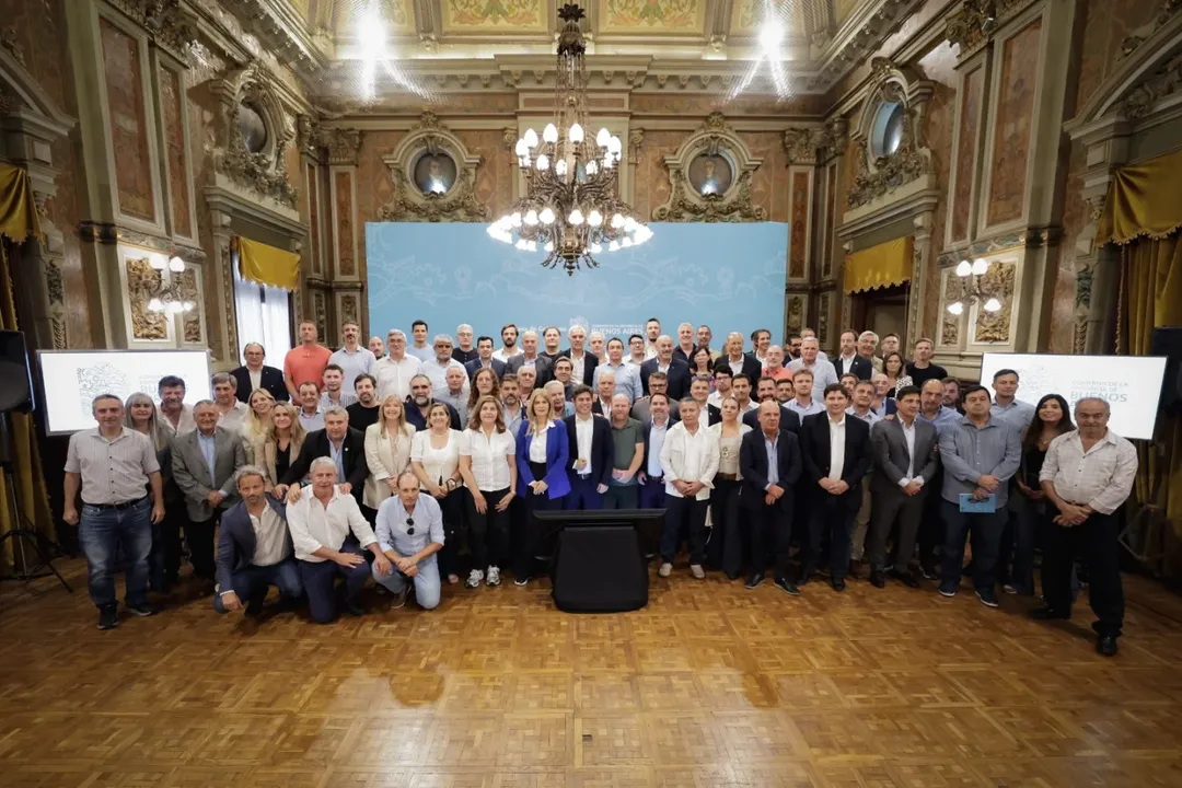 Encuentro clave con el Gobernador para defender recursos y fortalecer a los municipios