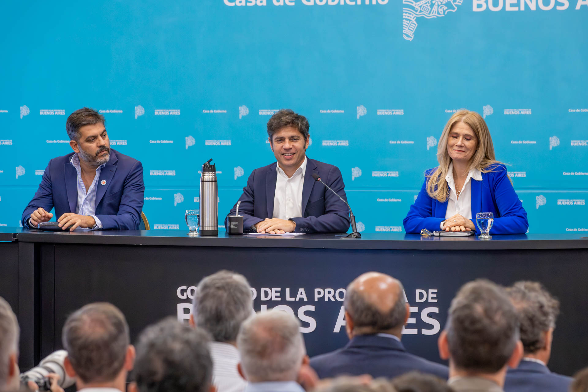 Carlos Balor acompañó a Kicillof en el reclamo por las medidas económicas nacionales