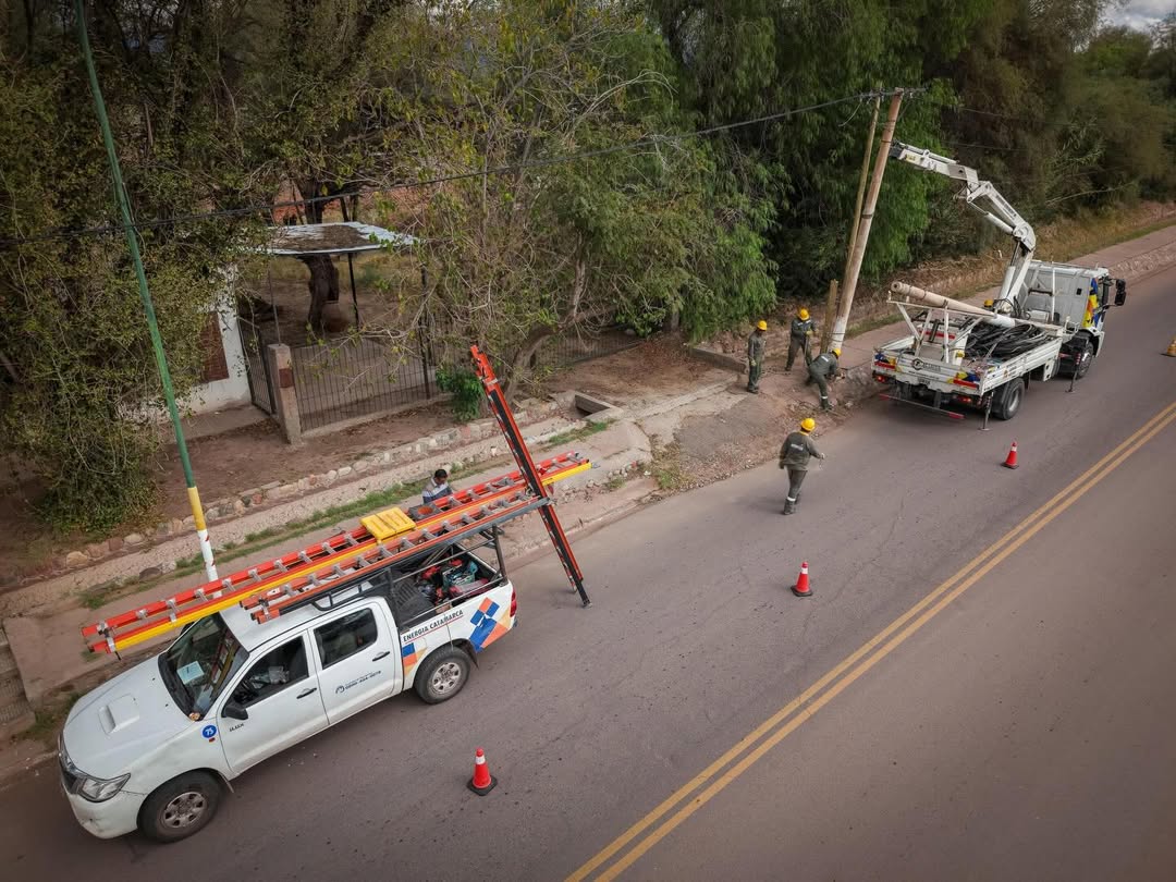 Importante obra de modernización eléctrica y alumbrado público sobre avenida Córdoba