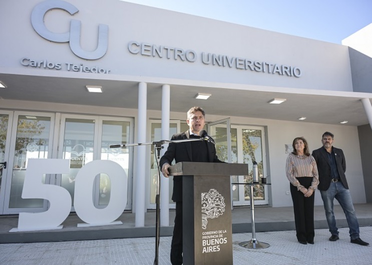 Kicillof inauguró el centro universitario Nº50 del Programa Puentes