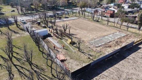 Nuevo SUM deportivo en Punta Lara