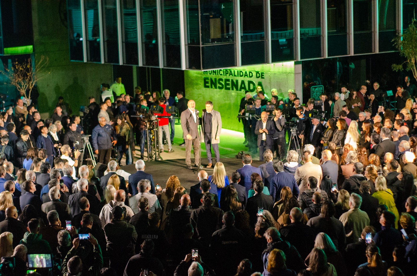 Inauguración histórica: nueva municipalidad de Ensenada