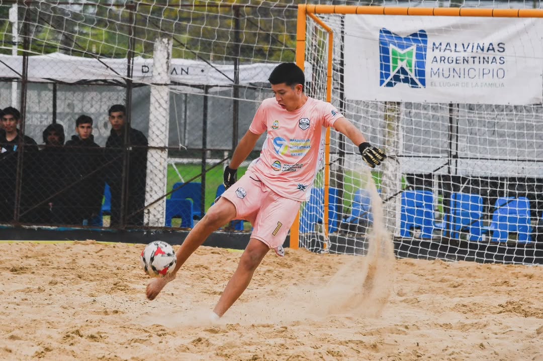 Malvinas Argentinas recibió lo mejor del fútbol playa
