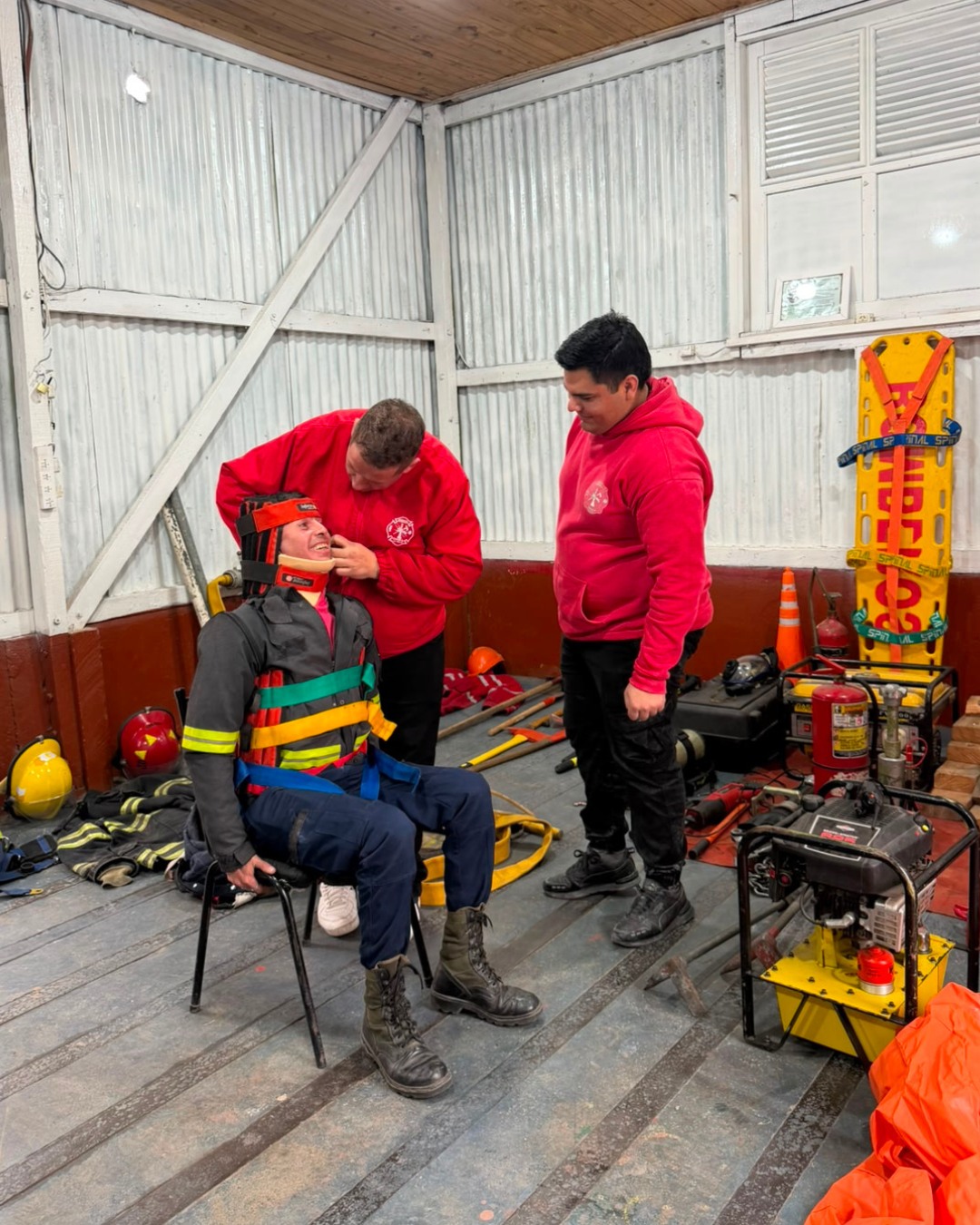 Hermosa jornada de inclusión en el cuartel de Bomberos