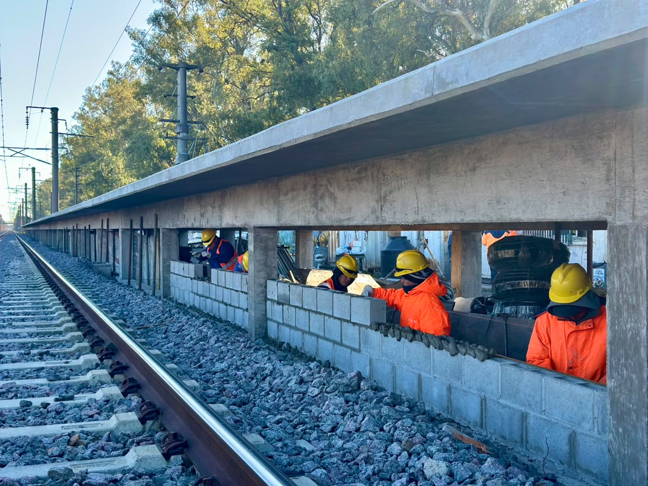El Municipio de Alte Brown retomó la construcción de la Estación de Trenes de la Universidad Guillermo Brown