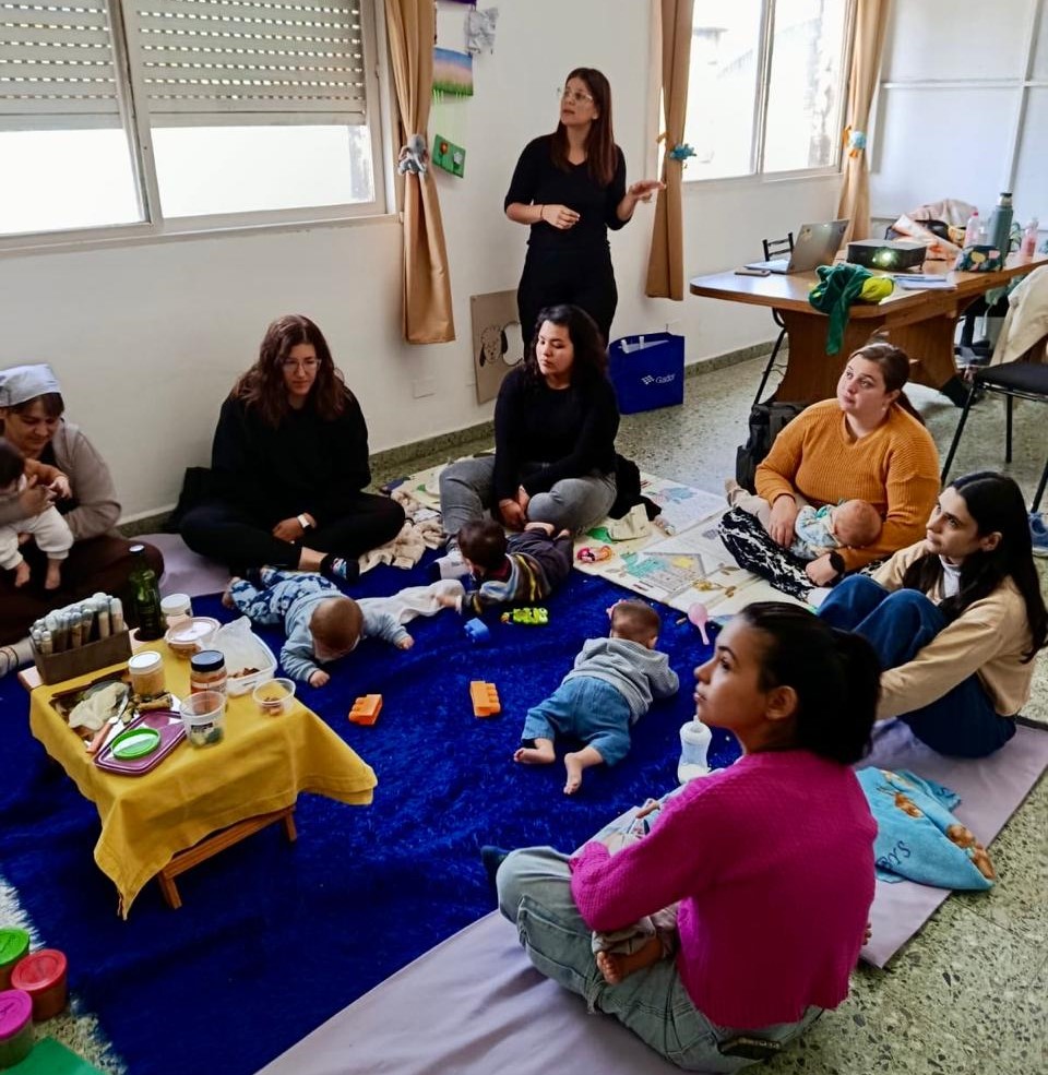 Estimulando sentidos: hábitos saludables de los primeros días del bebé