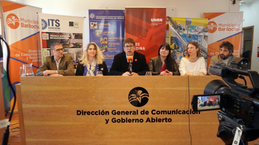 Se presentó la 9ª Muestra de Carreras de Educación Superior Pública en Bariloche