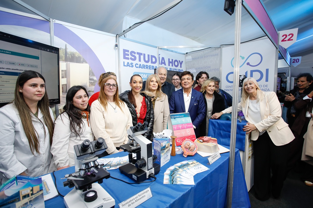 Fernando Espinoza: “La Feria del Libro de La Matanza es la de mayor magnitud de la Argentina y es totalmente gratuita para toda nuestra gente”