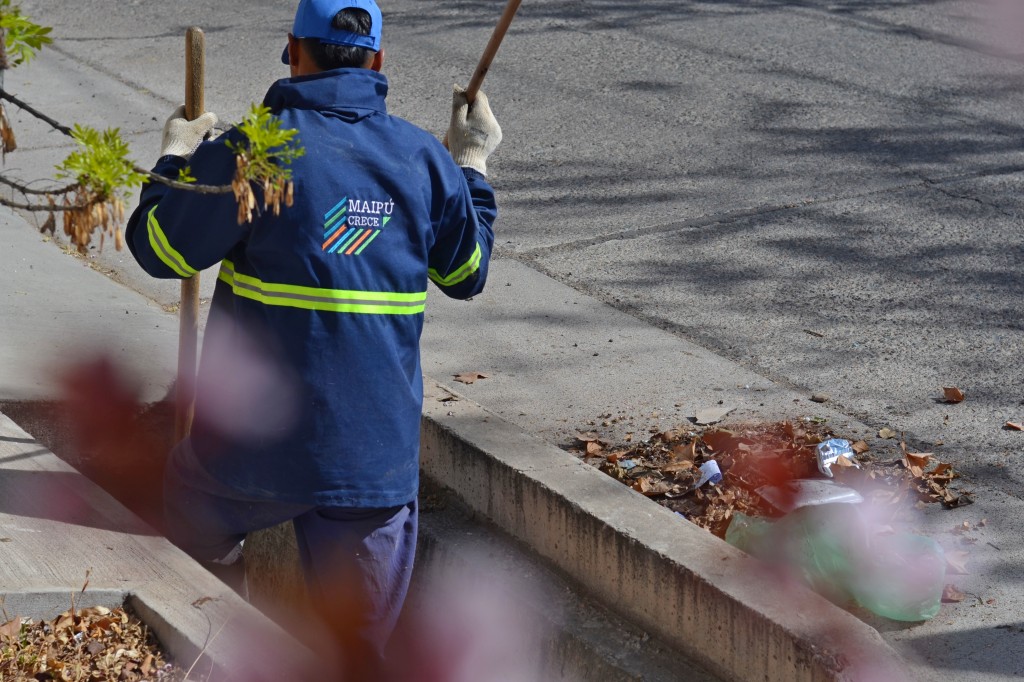 Maipú intensifica los operativos de limpieza y mantenimiento para reducir riesgos ante la temporada de tormentas