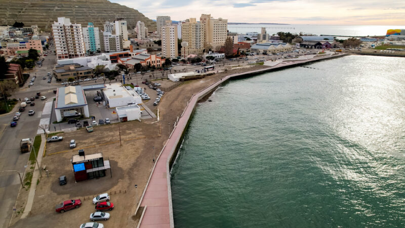 El Municipio pone en marcha el plan de embellecimiento y puesta en valor del Paseo Costero