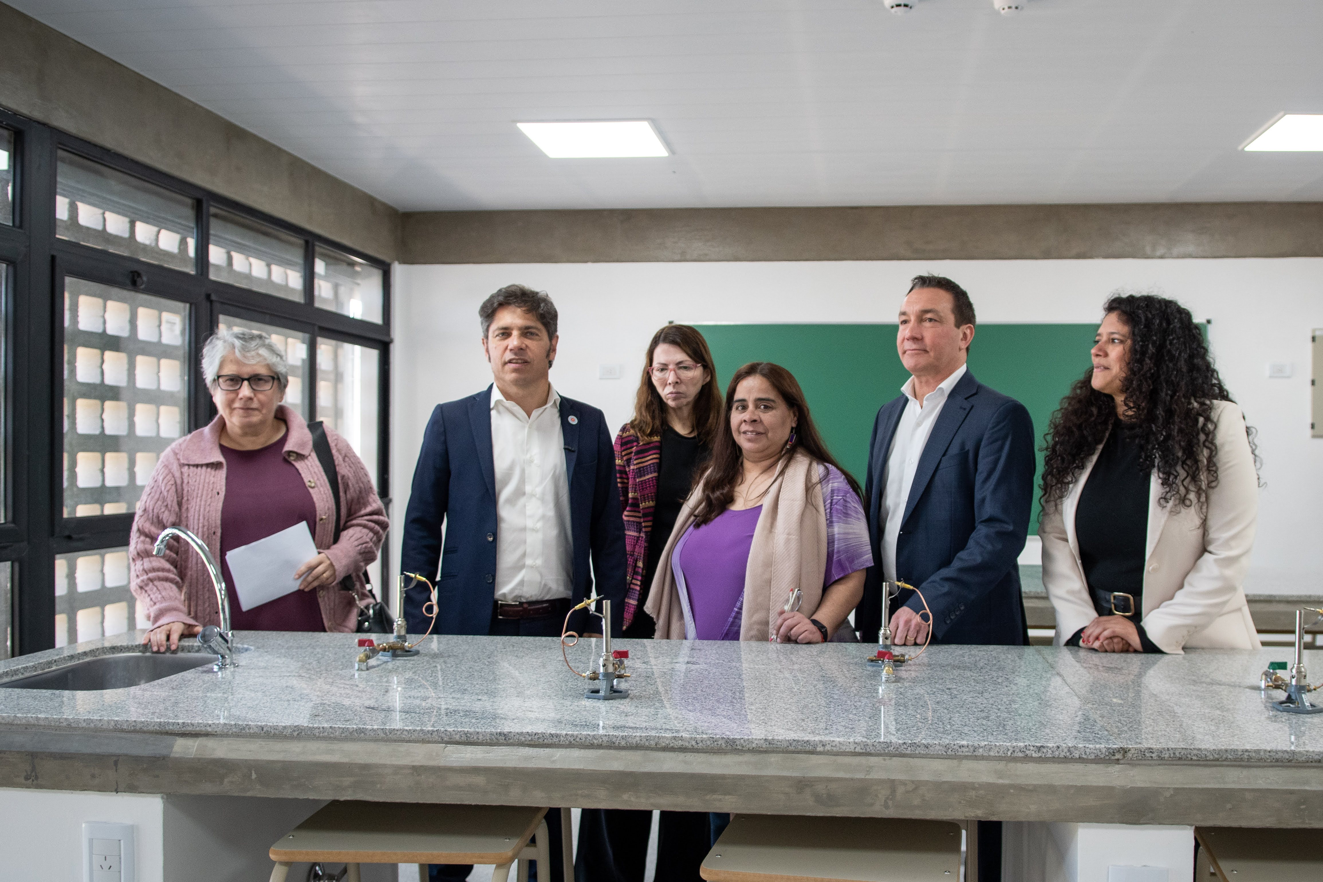 Andrés Watson y Axel Kicillof inauguraron una Primaria y una Secundaria en Florencio Varela